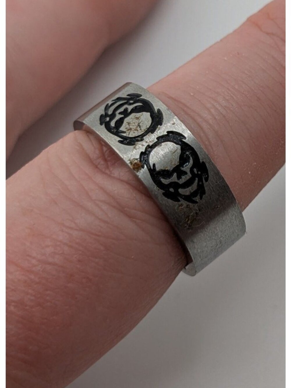 Men’s Death Head Skull Engraved Stainless Steel Ring Silver Black Gothic Biker P